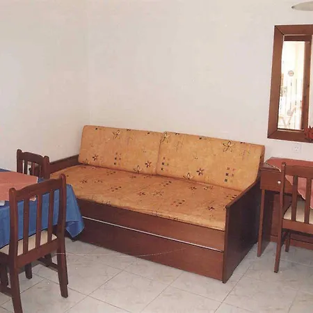 Argo Aparthotel Siviri