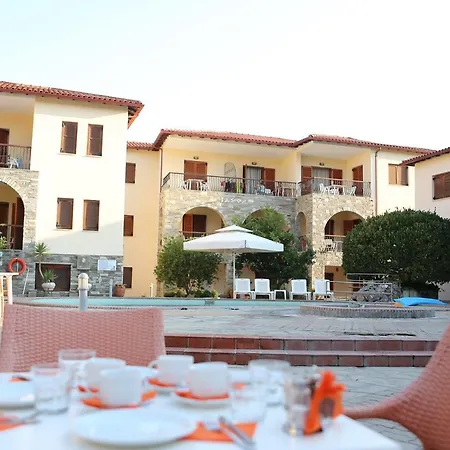 Argo Aparthotel Siviri