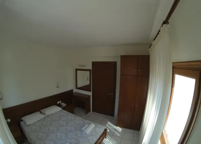 Apartahotel Argo Siviri