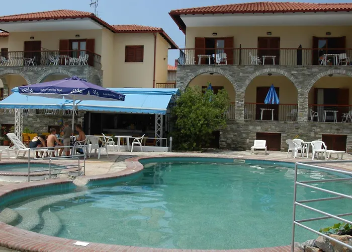 Apartahotel Argo Siviri