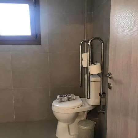 מלון דירות Argo *